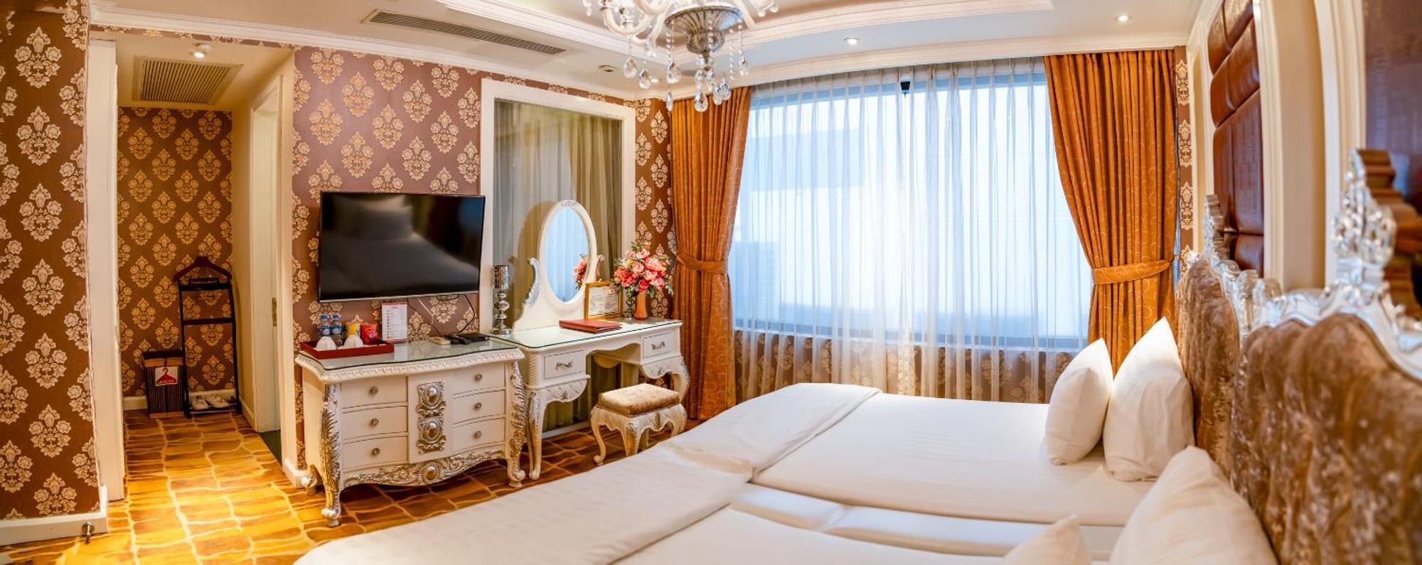 Hoang Trieu Hotel Хошимин Екстериор снимка
